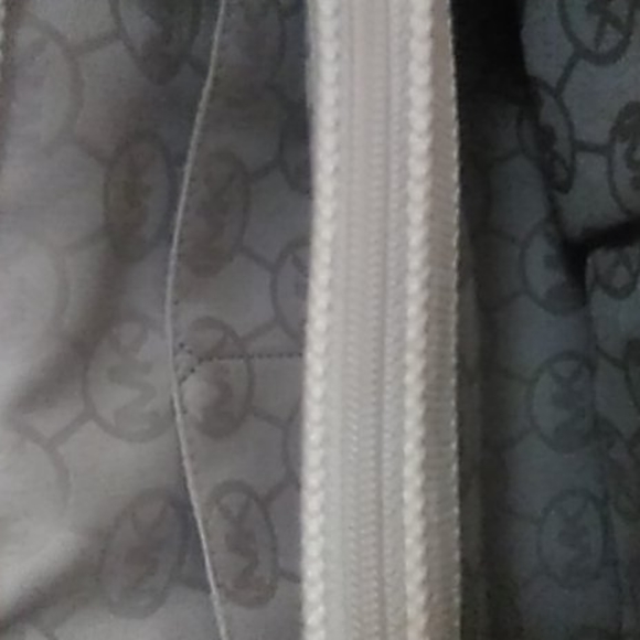 Hand bag - Picture 2 of 4